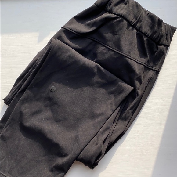 Lululemon On The Fly full length, Black, 8 - Picture 5 of 6